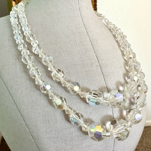 Beautiful vintage aurora borealis necklace lot - Picture 5 of 13